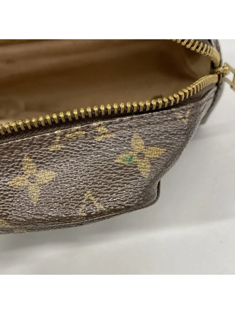 Louis Vuitton Pouch Monogram Trousse Toilet 28 Brown